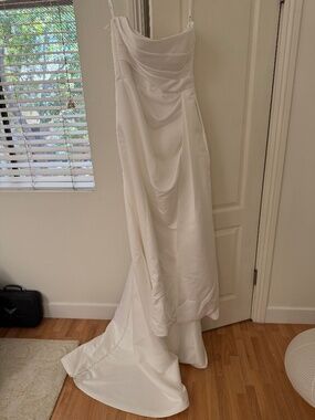 Wedding Dress - Milla Nova “Sandal” - Ivory - Size 14